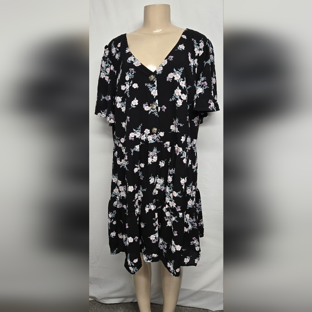 Evri Black Floral Dress Above Knee Tiered Gathered Ruffle Short Sleeve New 1X